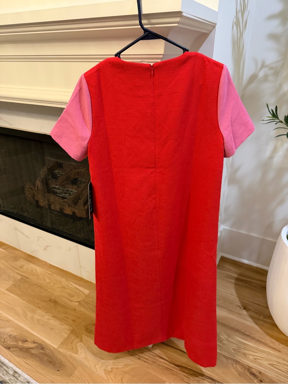 New: Tuckernuck Wavy Pink and Red Maxi Dress - size small - Picture 4 of 5